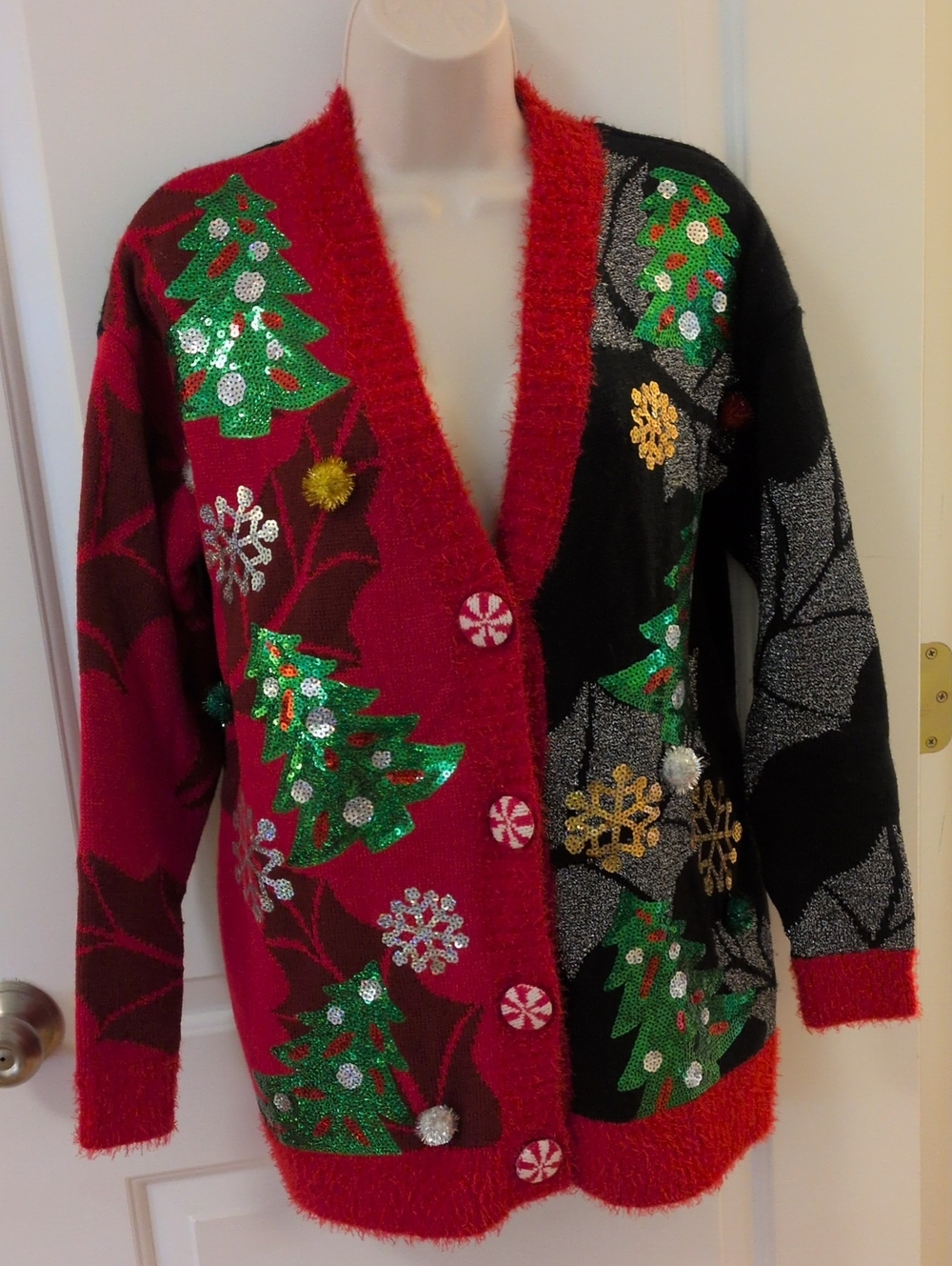 ISELA Sequined Christmas Cardigan